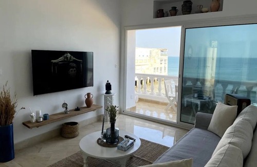 La Marsa House | 4 Pièces Avec Balcon sur la mer