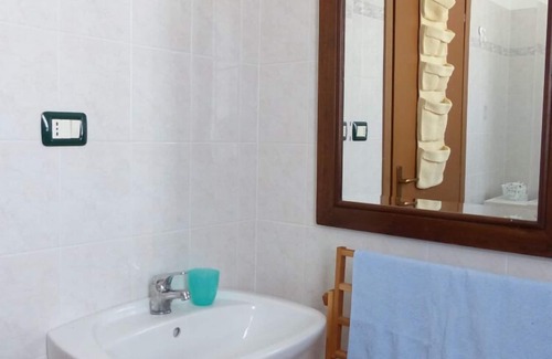 Montegrino Valtravaglia Apartment | 4-room apartment in a neat residence with pool and tennis court