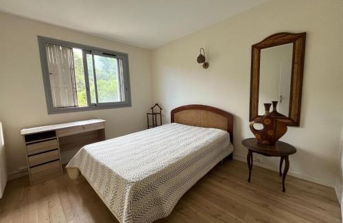 Fabron Apartment | 4- rooms appart 80m2 parking
