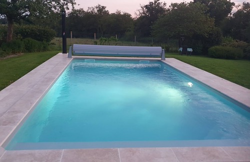 Thevet-Saint-Julien Cottage | 4-star historic house with heated swimming pool (8 X 4)