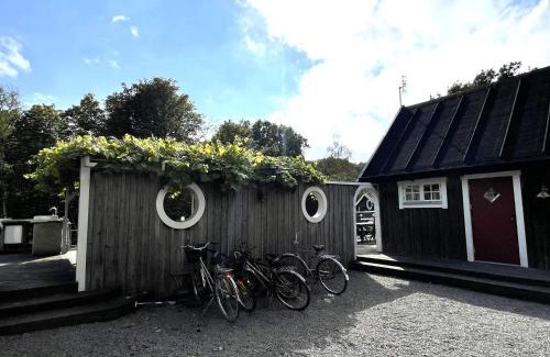 Drottningskar House | 4 star holiday home in Drottningskär