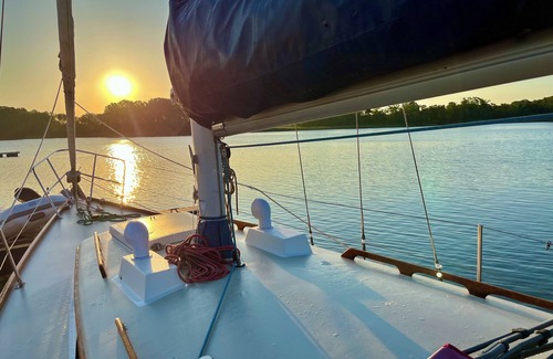 Stevensville Boat Rental | 40' Bristol sailboat with spectacular views