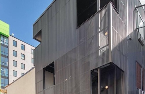 University City Apartment | 4003 Chestnut | 1A in Philadelphia