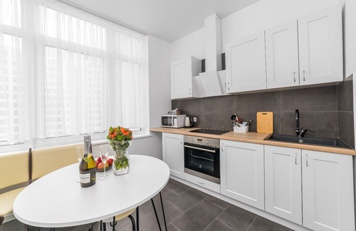 Arcadia Apartment | 441 Kandinsky in Prymorsk Raion