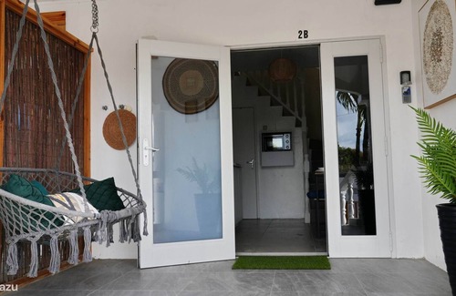 Willemstad Apartment | 4BlessingsCuracao Spacious apartment, balcony with neighborhood view, 2 floors