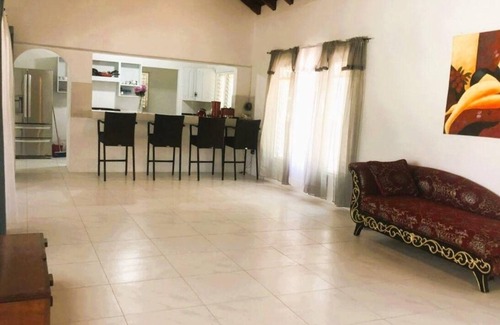 Bacolet House | 4BR Villa with swimming pool close to the Sea