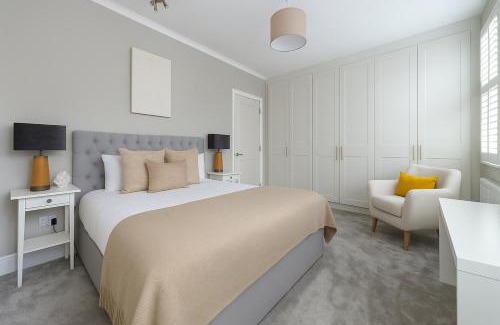 Hammersmith Apartment | 5 Bed Apartment in Hammersmith
