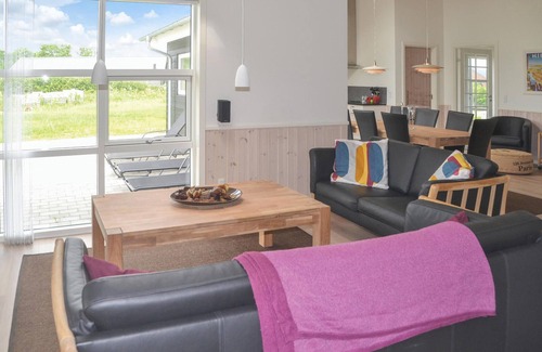 Skjern House | 5 bedroom accommodation in Skjern