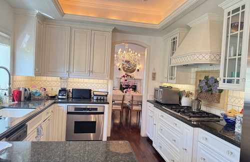 Corona del Mar Villa | 5-bedroom in Newport Beach,the High quality, convenient and very comfortable;