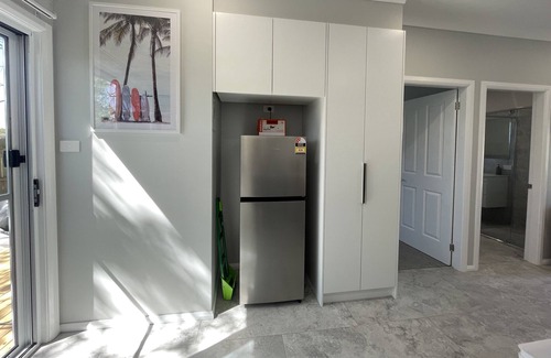 Bateau Bay House | 5 mins to Forresters Beach