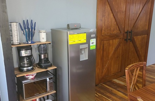 Cabuya Villa | 5 minutes from beaches and the grand rain forest jungle Cabo Blanco.