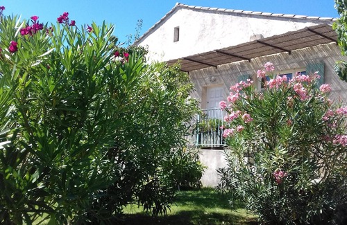 Gargas House | 5 minutes from the ochre mines Gîte la Charité next to Gordes Roussillon