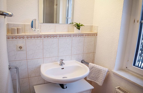 Olbersdorf Apartment | 5 minutes to Lake Olbersdorf, vacation apartment with fireplace