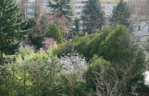 Bois Clos d'Orleans Apartment | 5 pers. 3 rooms 70 m2 in luxury building, 1 mn from RER and Vincennes woods