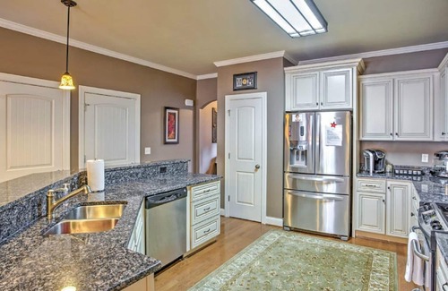 Asheville House | 5 Star Near Downtown & Biltmore