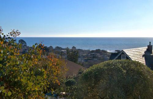 Happy Hill House | 513 Canterbury Ln.