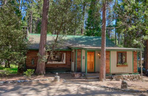 North Wawona Ski Chalet | 57 The Williams Cabin