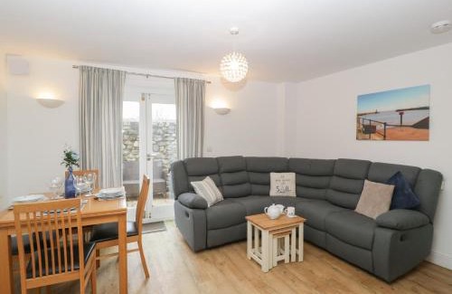 Watchet House | 6 Malthouse Court
