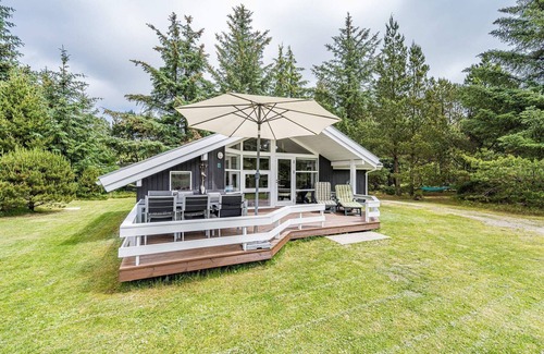 Mosevra House | 6 person holiday home in Oksbøl