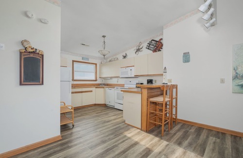 South Nags Head House | 6300- Sea Master, SPECTACULAR sunrises and ocean views from both levels!