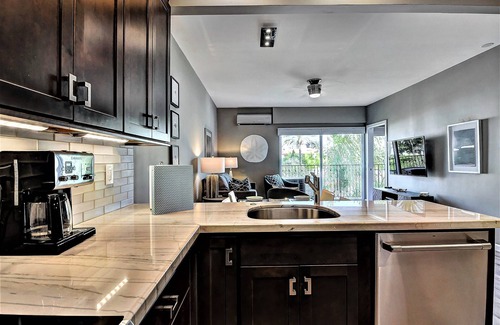 Carlsbad Condo | 647 Luxury Inside The Gates LaCosta Resort-Top Floor Steps from Resort 647