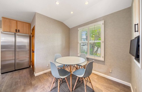 Pico - Robertson House | 6BR Villa with Pool, Jacuzzi & Game Room, Walk to Rodeo Drive