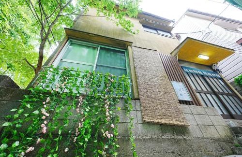 Nakajujo Villa | 7時IN19時OUT # 池袋駅でのお迎えあり # 上野駅14分 # 日暮里駅10分 # 一棟貸切 # 最大7名 # B # 7 00 IN19 00 OUT # Pick up Ikebukuro # 14 min to Ueno # 10 min to Nippori # Whole house rental # Max 7 # B