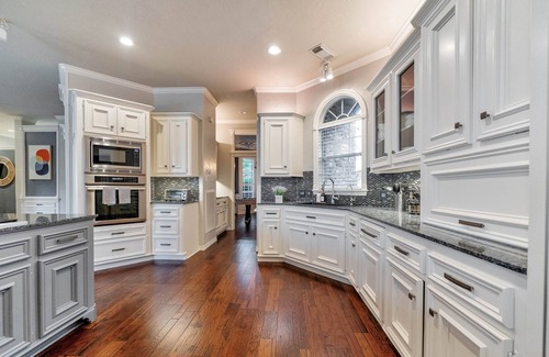 Atascocita House | 7-BR Lakefront Zen Pool & Spa 30 Mins Downtown SG2