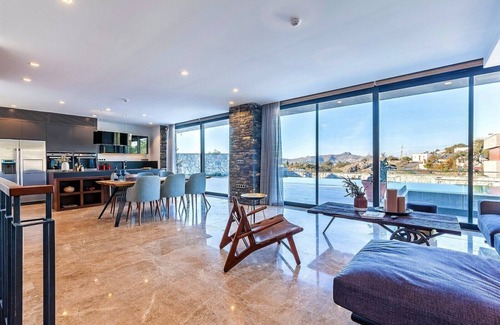 Yalikavak Villa | 7 Deluxe - A Seductive Blend Of Style And Serenity