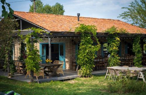 Telavi Hotel | 7 Lakes