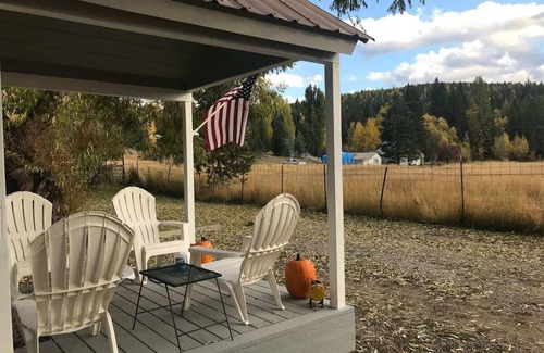 Coram House | 7 Mins to Glacier National Park Cottage Farm Stay With Hot Tub