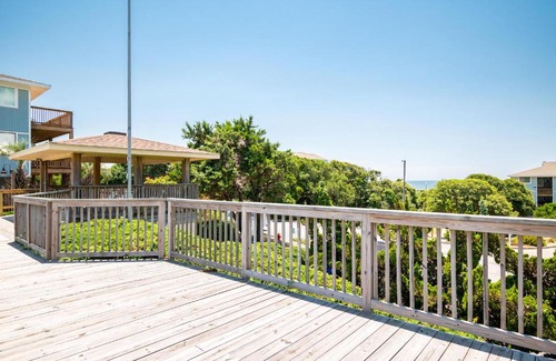 Caswell Beach House | #7 Ocean Court
