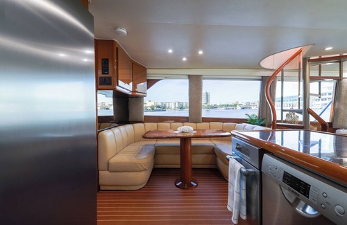 Harbour Island Boat Rental | 72' Viking Yacht settled in the heart of downtown Tampa