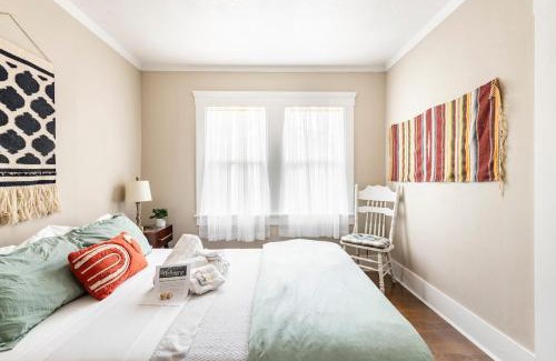 Fresno House | 738 E Yale