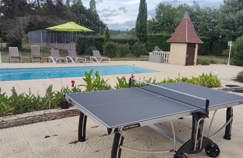 Prigonrieux Villa | 75 m² detached house with heated swimming pool and tennis court