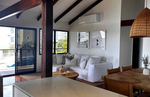Rainbow Beach House | 76 Cooloola Drive - Rainbow Beach