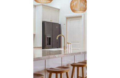 Red Head House | 76 Red Head Rd