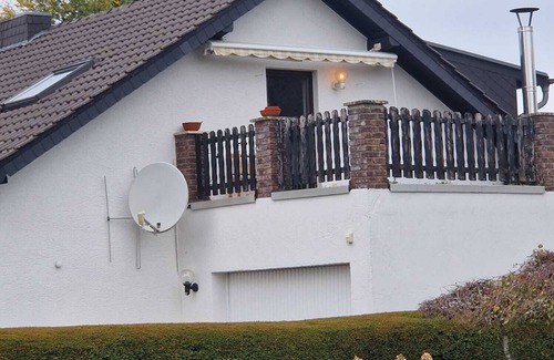 Euskirchen Apartment | 78 sqm fully equipped apartment with large terrace in a quiet location