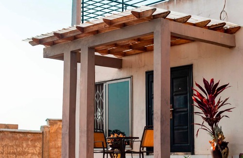 Cape Coast House | 7bed, 5bath Villa by Castle, Kakum, UCC and Elimina