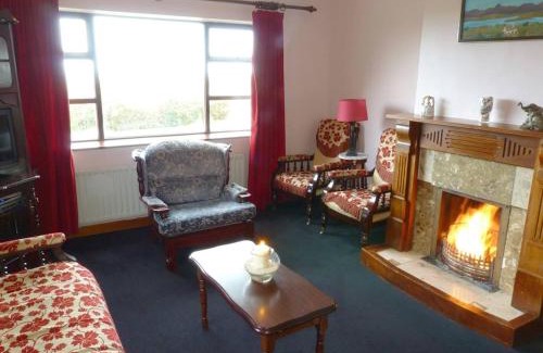 Cloonamanagh House | 8 Bed in Louisburgh oc-ii14401