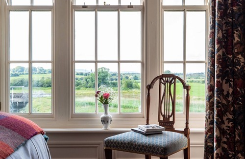 Ennis House | 8 bedroomed house steeped in history