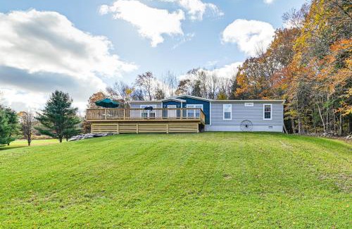 Stephentown House | 8 Mi to Jiminy Peak Resort Mtn-View Home with Deck