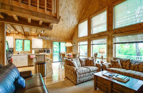 Andover House | 8 Mi to Okemo Mountain Resort Mtn-View Retreat!