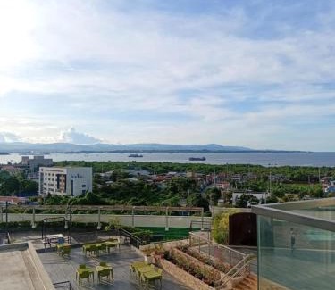 Lapu-Lapu Apartment | 8 Newtown Mactan Condominium