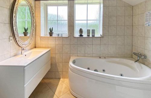 Arrild Ferieby House | 8 person holiday home in Toftlund