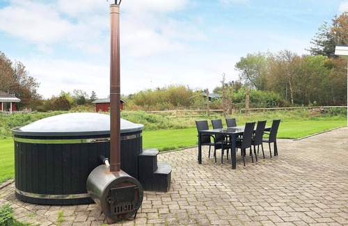 Nørre Lyngby House | 8 person holiday home in Løkken-By Traum