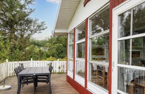 Remmer Strand House | 8 person holiday home in Struer-By Traum