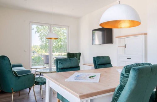 Zingst Apartment | 82 m² Apartment ∙ 2 bedrooms ∙ 4 guests