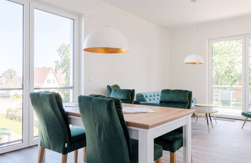 Zingst Apartment | 82 m² Apartment ∙ 2 bedrooms ∙ 4 guests