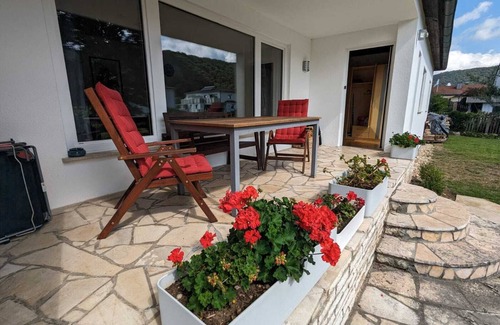 Riedenburg Apartment | 90sqm vacation apartment in the Altmühltal for up to 5 people